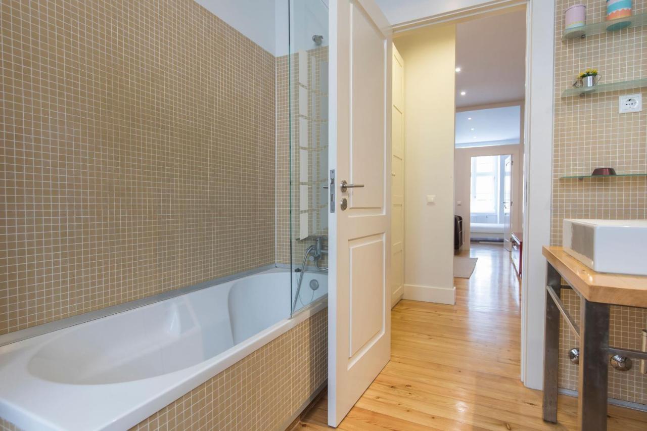 Lovelystay - Downtown Cosy Wonder Lissabon Exterior foto